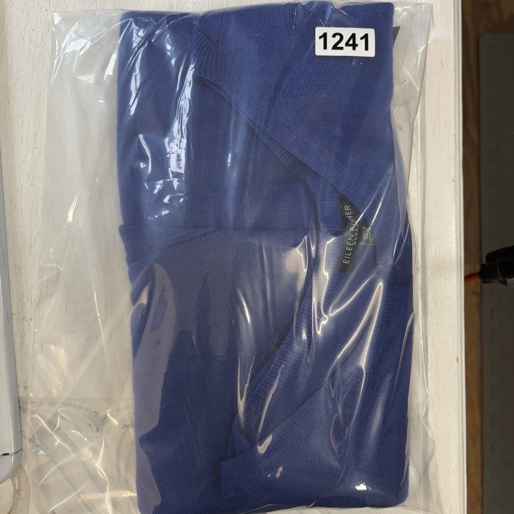 NWT Eileen Fisher Bateau Neck Box Top 100% Merino Wool 2X Blue Tunic Step Hem - Picture 7 of 7